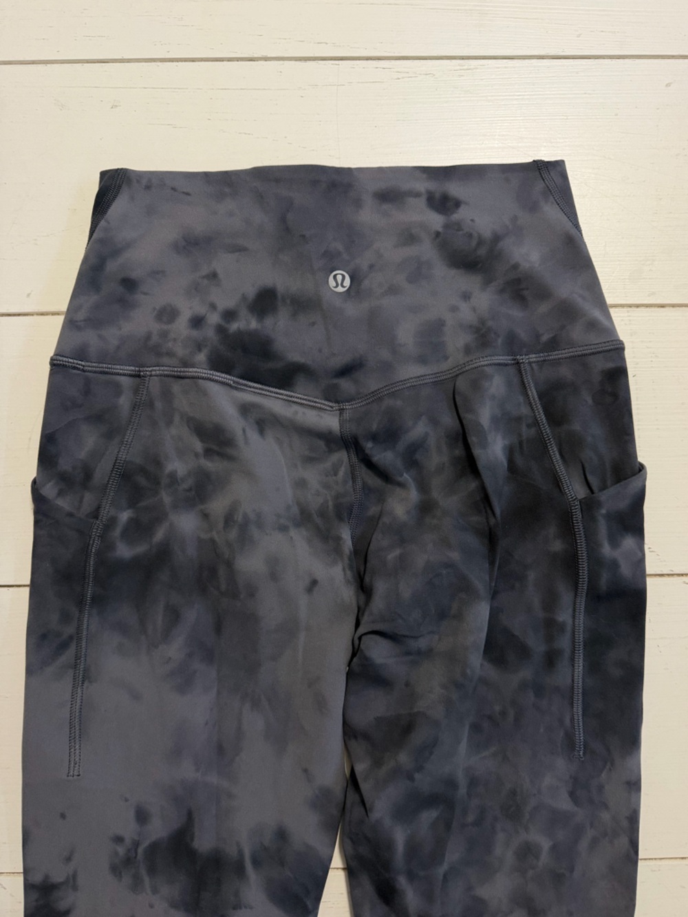 Lululemon Align Pants with Pockets - Picture 3 of 5